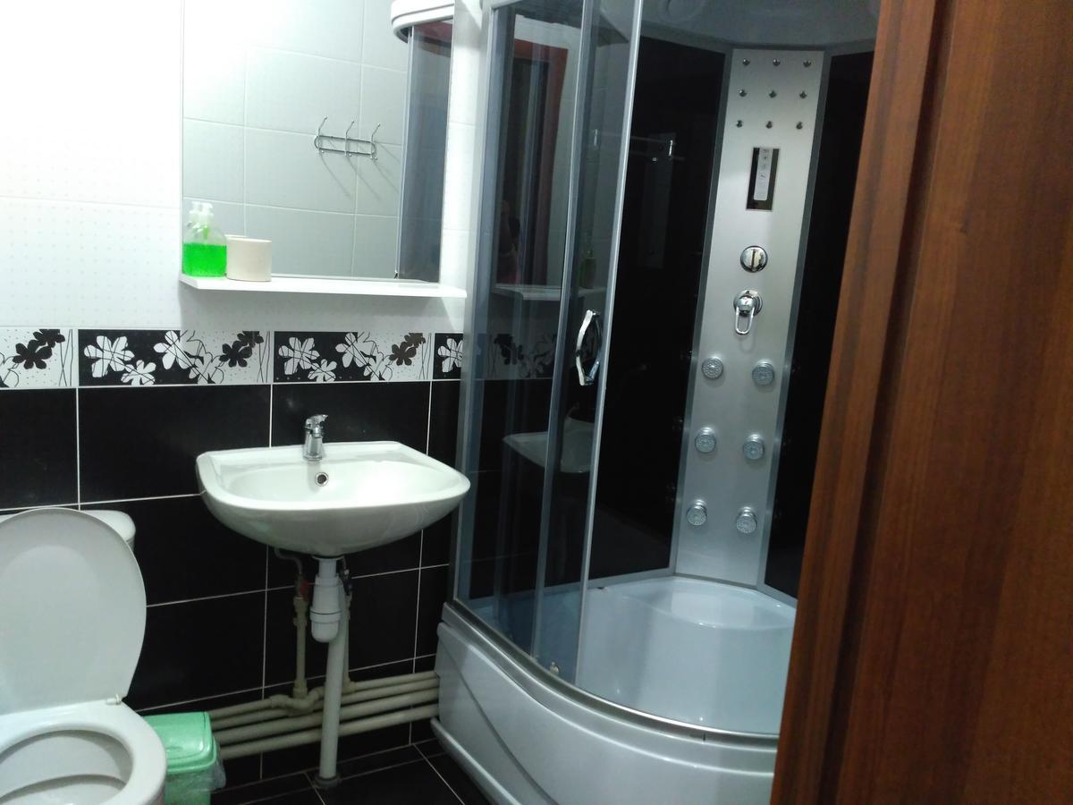 Guest House Relax Kropyvnytskyi Ngoại thất bức ảnh