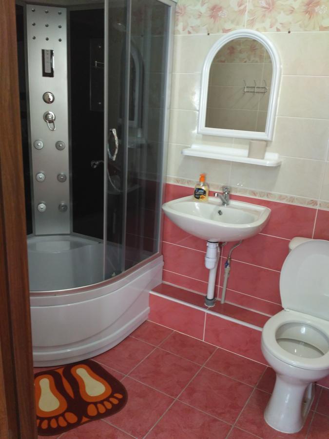 Guest House Relax Kropyvnytskyi Ngoại thất bức ảnh