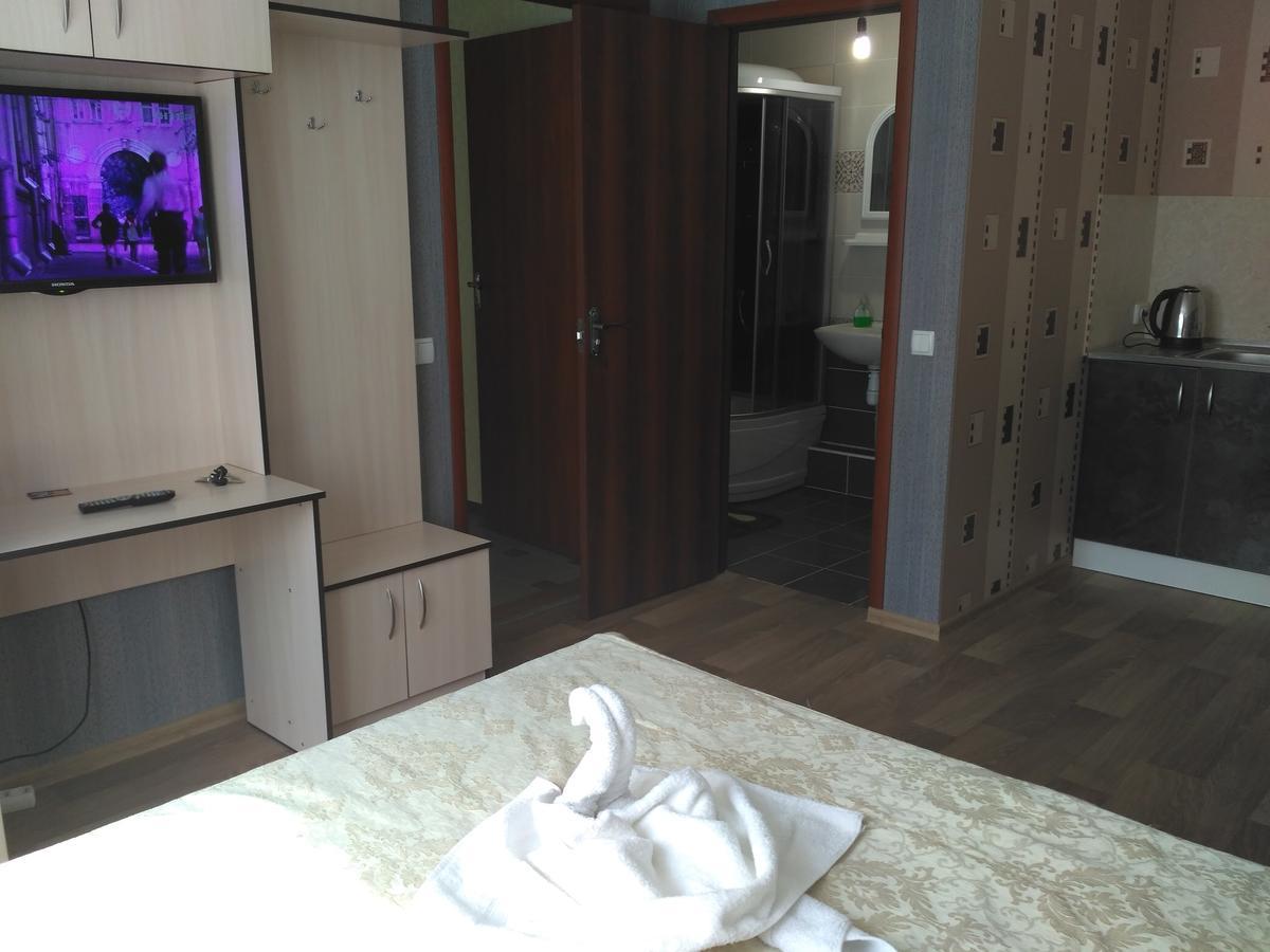 Guest House Relax Kropyvnytskyi Ngoại thất bức ảnh